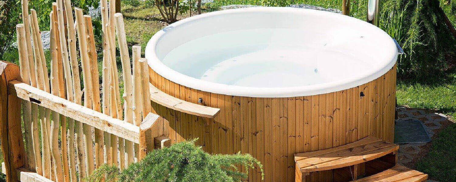 tips landscaping around your hot tub